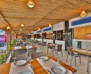 CRYSTAL LAND OF PARADISE 5*