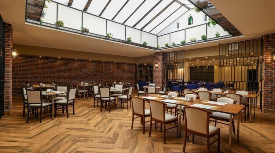 CRYSTAL LAND OF PARADISE 5*