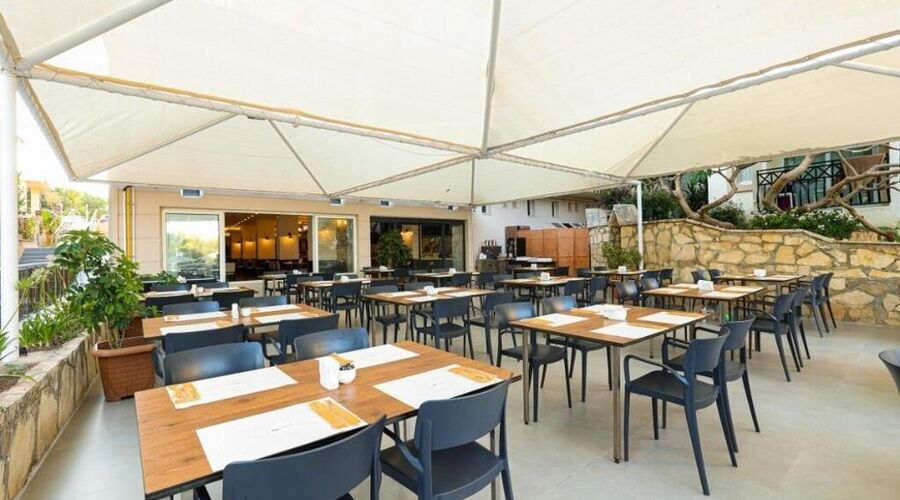 CRYSTAL LAND OF PARADISE 5*