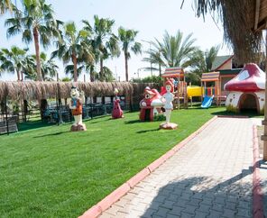 CRYSTAL LAND OF PARADISE 5*