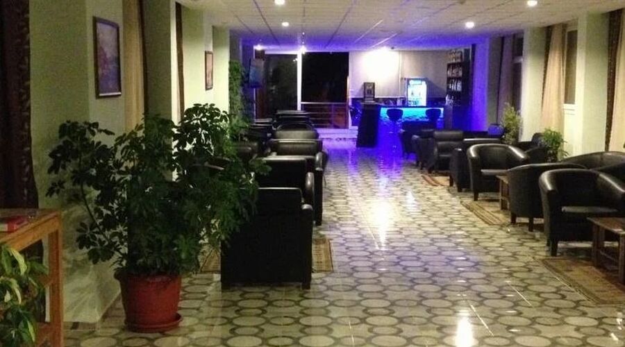 Blue Sea Hotel   3*