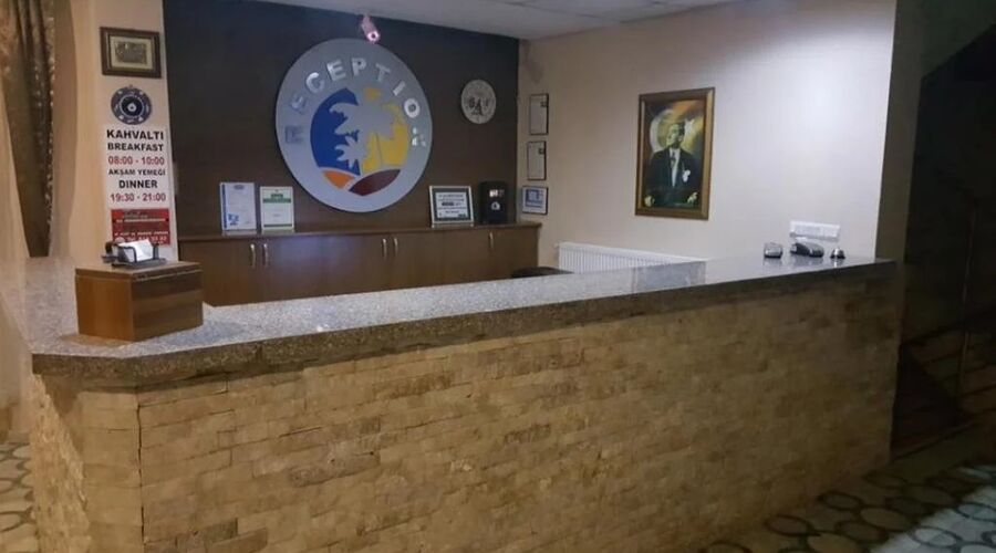 Blue Sea Hotel   3*