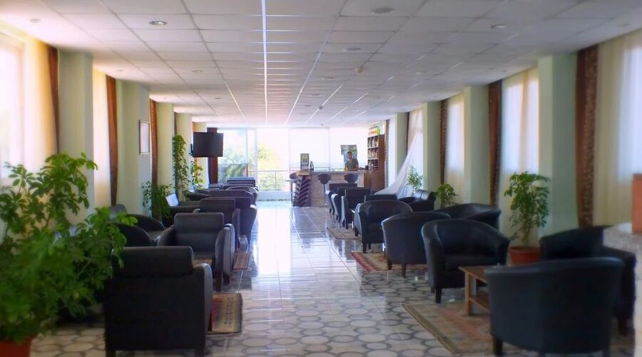 Blue Sea Hotel   3*
