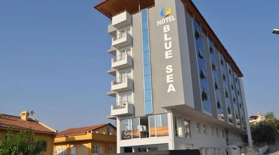 Blue Sea Hotel   3*