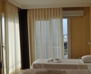 Blue Sea Hotel   3*