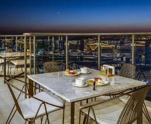 Signature Blue Resort  5*