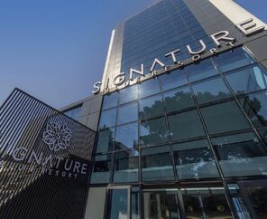 Signature Blue Resort  5*