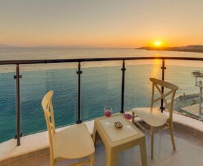 Signature Blue Resort  5*