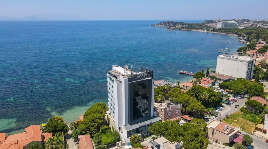 Signature Blue Resort  5*