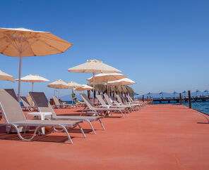Le Bleu Hotel & Resort  5*