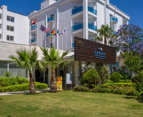 Le Bleu Hotel & Resort  5*
