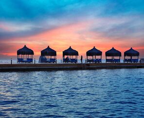 Le Bleu Hotel & Resort  5*