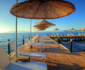 Le Bleu Hotel & Resort  5*