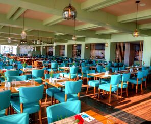 Le Bleu Hotel & Resort  5*