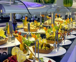 Holiday Park Resort Hotel  5*