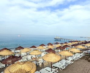 Holiday Park Resort Hotel  5*