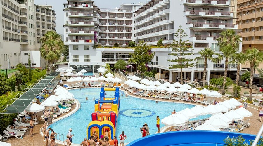 Holiday Park Resort Hotel  5*