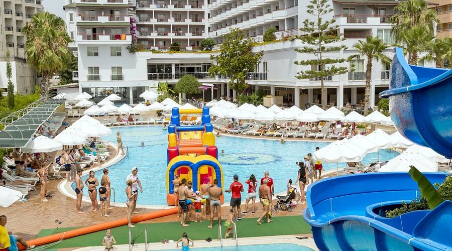 Holiday Park Resort Hotel  5*