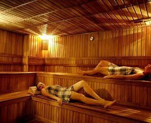 Holiday Park Resort Hotel  5*