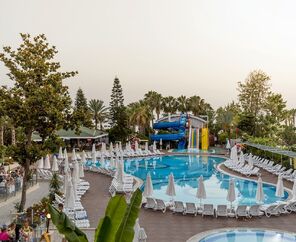 Holiday Park Resort Hotel  5*