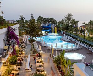 Holiday Park Resort Hotel  5*