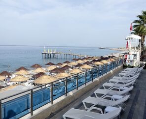 Holiday Park Resort Hotel  5*
