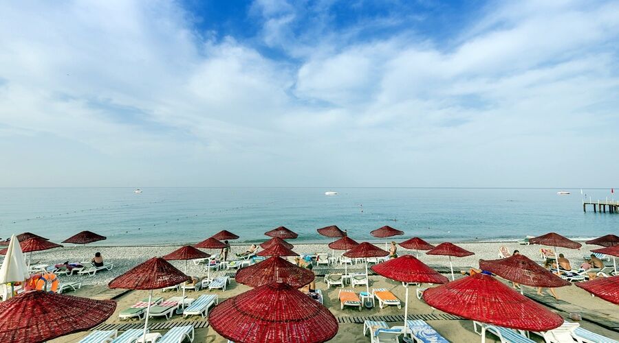 Holiday Garden Hotel   5*