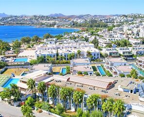 Smart Stay Beach & Spa  4*