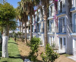 Smart Stay Beach & Spa  4*