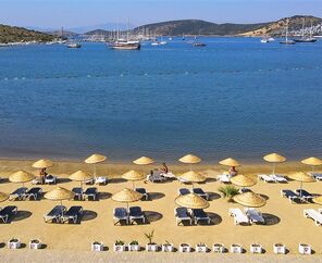 Smart Stay Beach & Spa  4*