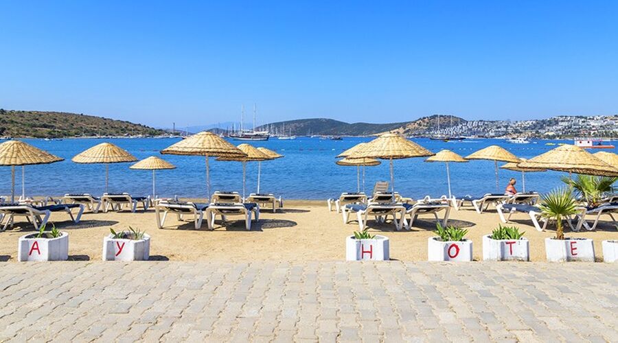 Smart Stay Beach & Spa  4*