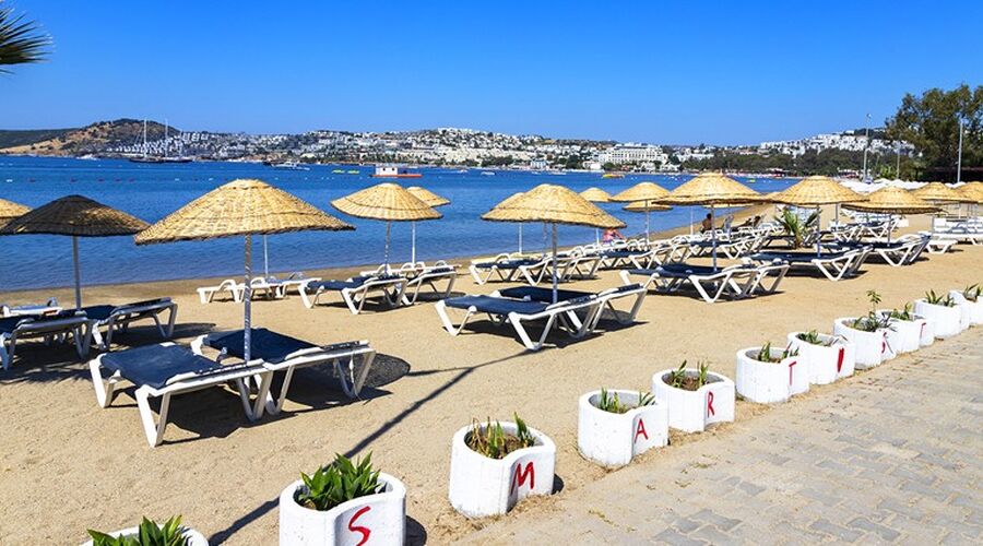 Smart Stay Beach & Spa  4*