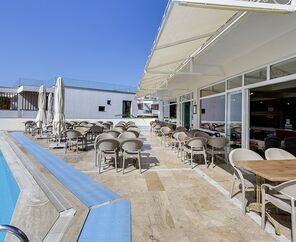 Smart Stay Beach & Spa  4*