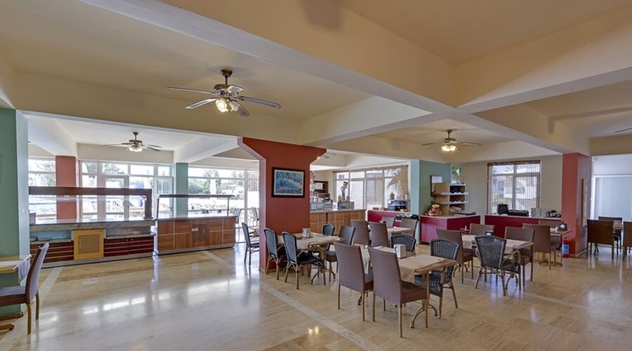 Smart Stay Beach & Spa  4*