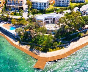 Roseira Beach Resort  4*