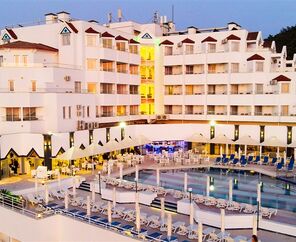 Roseira Beach Resort  4*