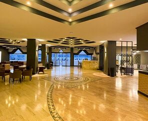 Roseira Beach Resort  4*