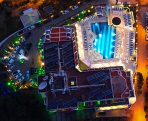 Roseira Beach Resort  4*