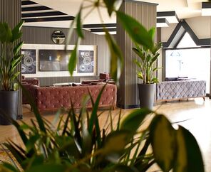 Roseira Beach Resort  4*