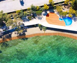 Roseira Beach Resort  4*