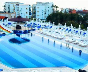 Roseira Beach Resort  4*