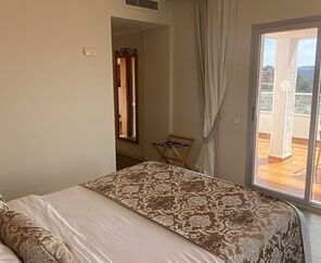 Roseira Beach Resort  4*