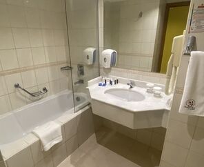 Roseira Beach Resort  4*