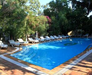 Okaliptus Hotel  4*