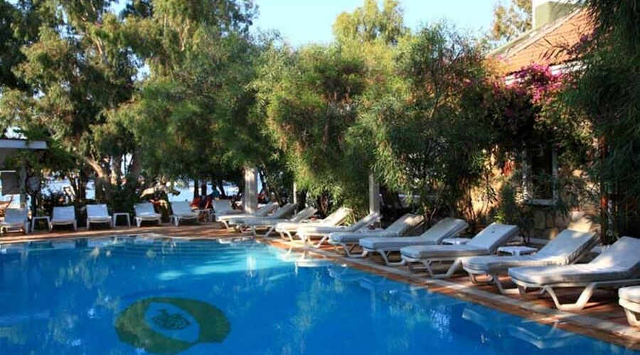 Okaliptus Hotel  4*
