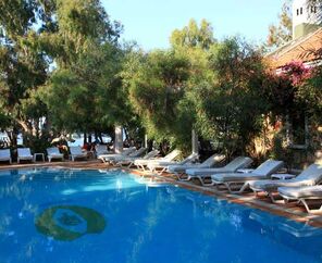 Okaliptus Hotel  4*