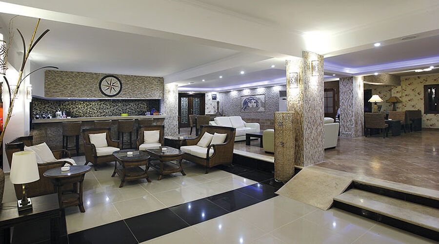 Costa Bitezhan Beach  4*