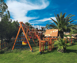 Costa Bitezhan Beach  4*