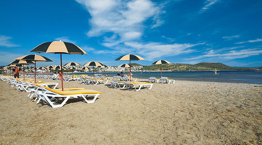Costa Bitezhan Beach  4*