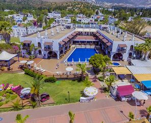 Costa Bitezhan Beach  4*